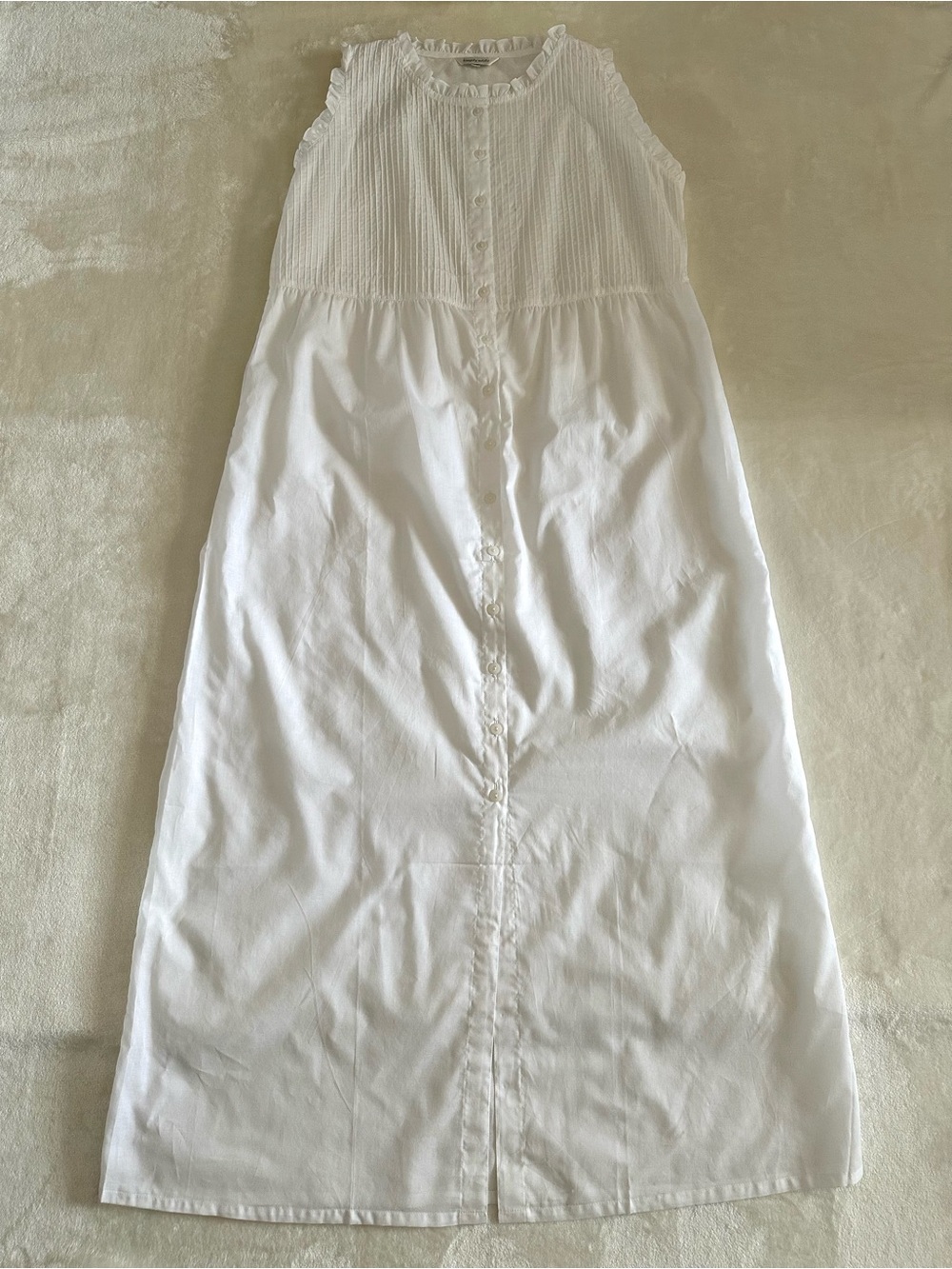 Simply White White Pintuck Ruffle Long Nightgown Size M